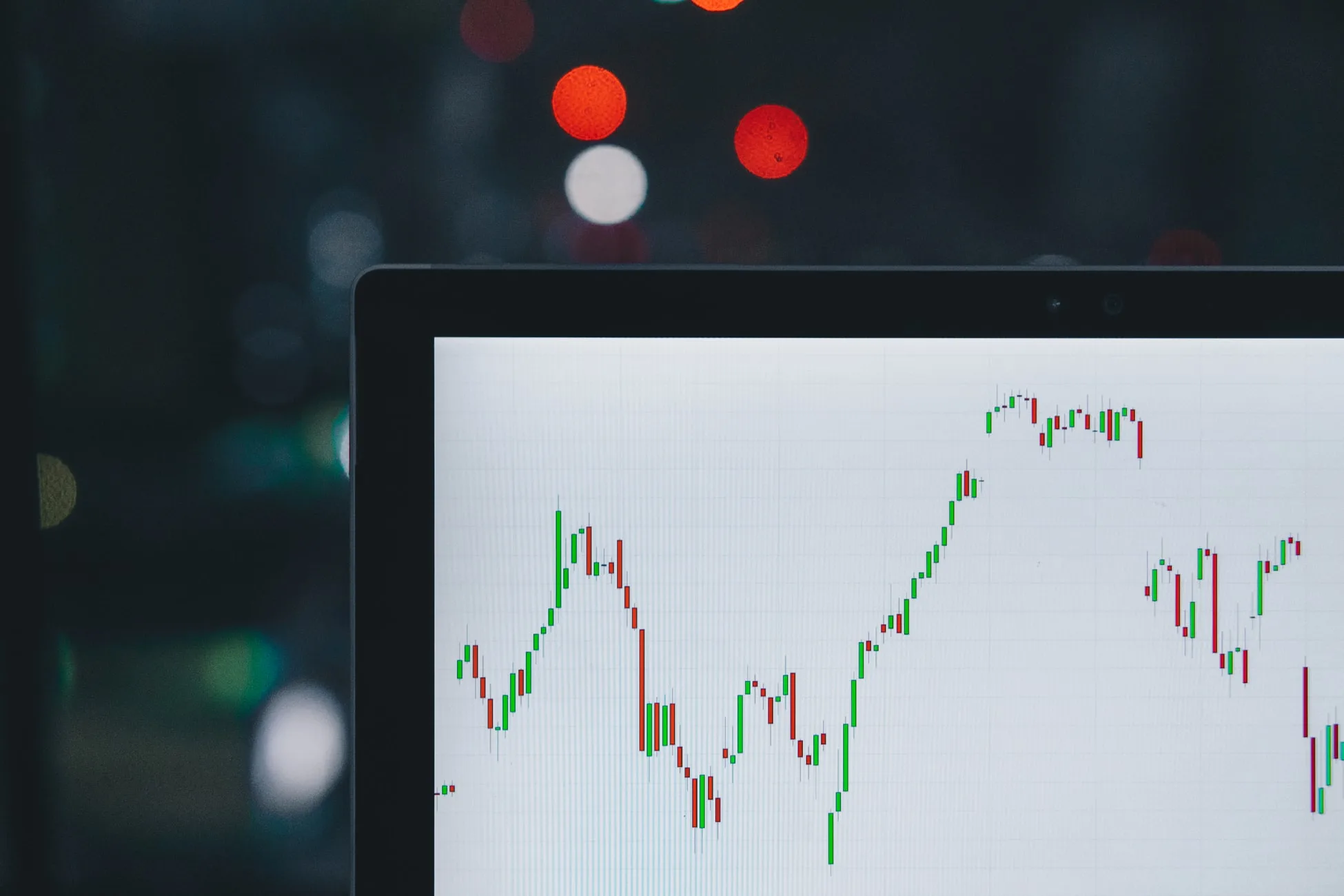 What is the easiest way to make money with cryptocurrency?