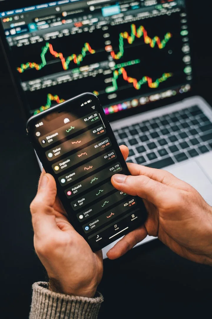 The Future of Cryptocurrencies: How AI and ML are Revolutionizing the Industry